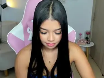 Chaturbate Live Sex Cam of hailey_florez