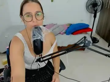 Chaturbate Sex Cam of isabella_sweett_