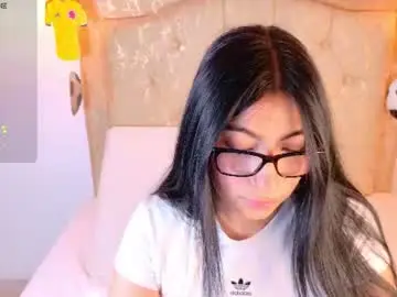 Chaturbate Nude Webcam of laurenn_smitth