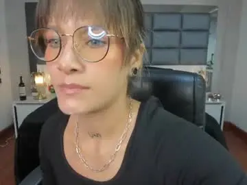 Chaturbate Watch Live Sex Cams of mrs_regina_clk