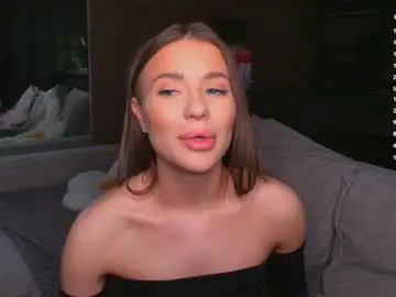 Chaturbate Live Sex Cam of wildsexalexandalexis