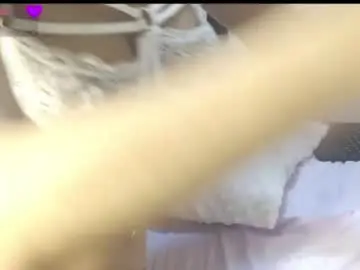 Chaturbate Watch Live Sex Cams of anne_colucci