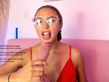 Chaturbate Sex Cam of kelsey_foxyy