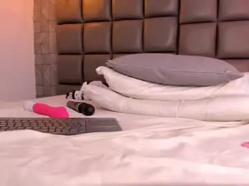 Chaturbate Free Porn Cam of mile_u