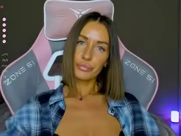 Chaturbate Watch Live Sex Cams of tina__bestie