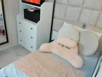 Chaturbate Sex Cam of juicy_pussie