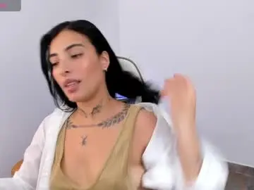 Chaturbate Adult Webcam of luna_rose10