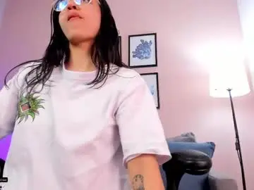 Chaturbate Sex Chat of nina__dixon