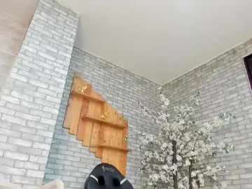 Chaturbate Sex Cam of alisonn_doll