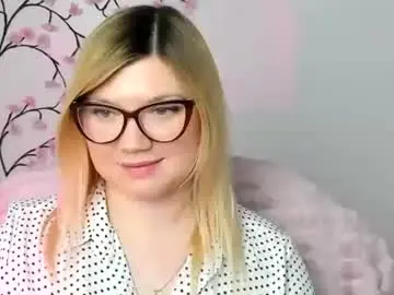 Chaturbate Nude Webcam of molly_moree