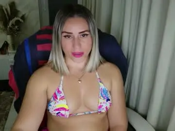 Chaturbate Adult Webcams of annyloveyou