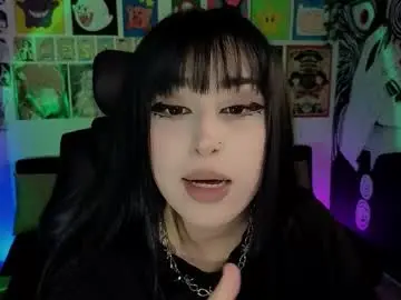 Chaturbate Watch Live Sex Cams of yuhwa