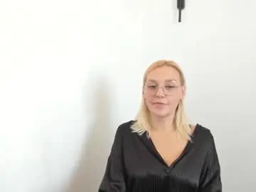 Chaturbate Watch Live Sex Cams of oeigesmik