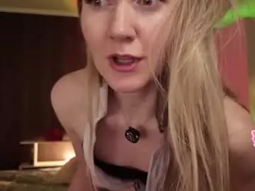 Chaturbate Sex Cam of hello_lisha