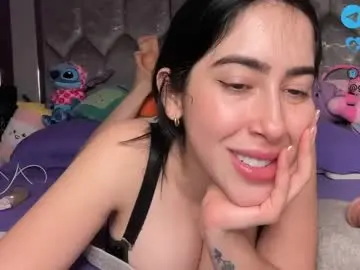 Chaturbate Live Sex Cam of _gummies15