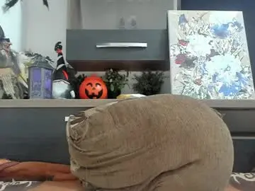 Chaturbate Free Porn Cam of mellbell_