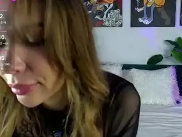 Chaturbate Live Sex Cam of alyson_huxley