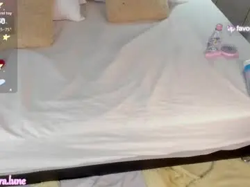 Chaturbate Sex Chat of adhara_lune