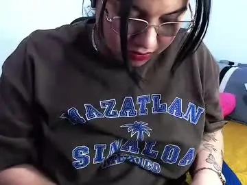 Chaturbate Best live sex cam show of emily_rousee1