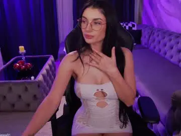 Chaturbate Live Sex Cam of mmmaaa1234