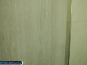 Chaturbate Watch Live Sex Cams of soffi_rousel_