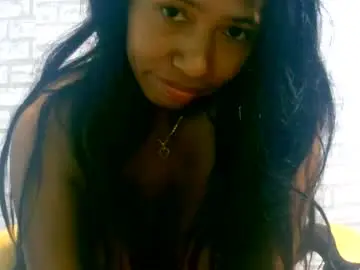 Chaturbate Watch Live Sex Cams of ariah13