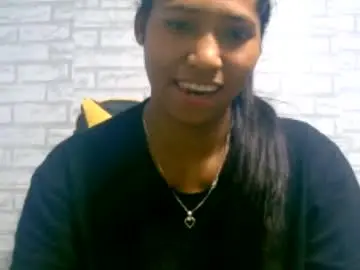 Chaturbate Adult Webcams of ariah13
