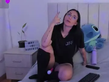 Chaturbate Live Sex Cam of annyroberts_89