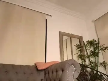 Chaturbate Watch Live Sex Cams of zuri_villegas