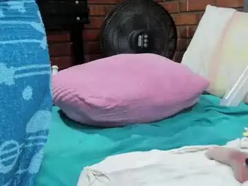 Chaturbate Live Sex of couple_gold69