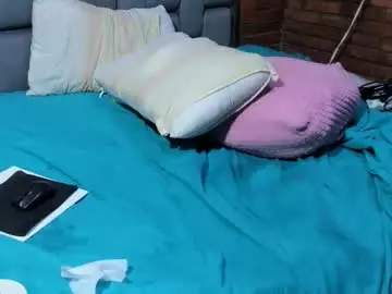 Chaturbate Live Sex Cam of couple_gold69