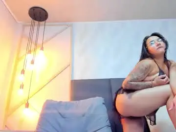 Chaturbate Live Sex Cam of sarahsaenz_