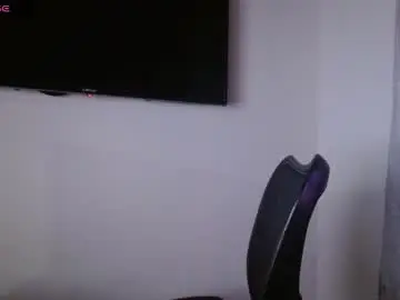 Chaturbate Live Sex of holly_rose69