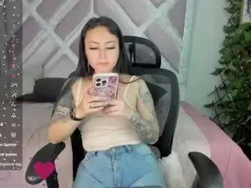 Chaturbate Live Sex of holly_rose69