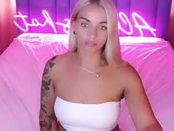 Chaturbate Nude Webcam of allwayshottt