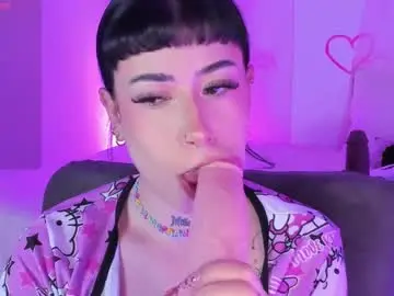 Chaturbate Live Porn of melody_suarez