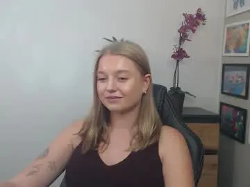Chaturbate Live Sex Cam of mysteryericax