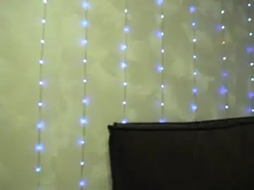 Chaturbate Free Porn Cam of your_little_flexible_girl