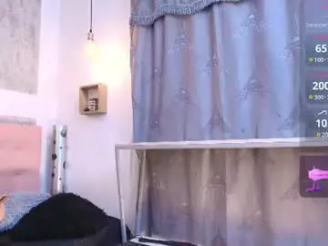 Chaturbate Free Live Porn of zhamira_21