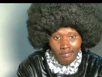 Chaturbate Live Sex Cam of ebony_choco2