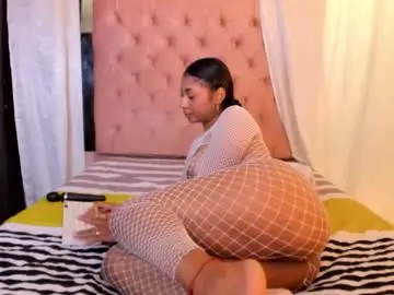 Chaturbate Live Sex Cam of emy_bw