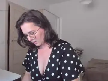 Chaturbate Watch Live Sex Cams of miradiaz