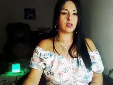 Chaturbate Nude Webcam of sahotlove1