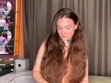 Chaturbate Live Porn of emyylast