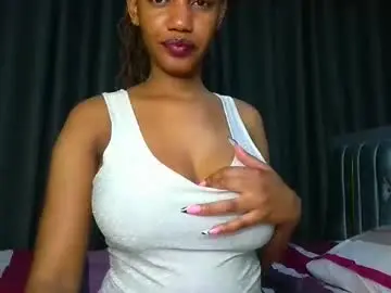 Chaturbate Best live sex cam show of queen321850