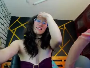 Chaturbate Sex Cam of sarah_clarc