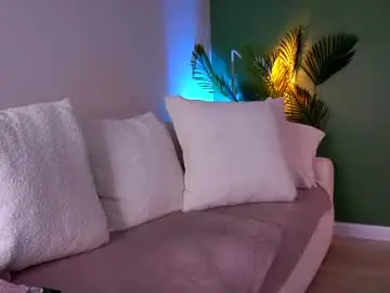 Chaturbate Watch Live Sex Cams of tiaraveil