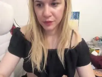 Chaturbate Live Porn of artsyandcraftsy_