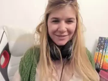 Chaturbate Best Webcam of artsyandcraftsy_