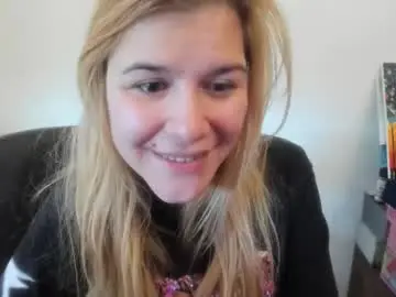 Chaturbate Best Webcam of artsyandcraftsy_